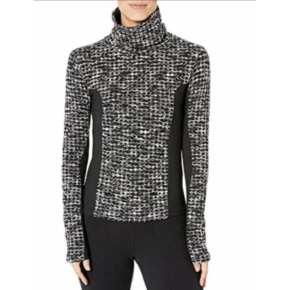 Nike Pro HyperWarm Long-Sleeve Brushed cowl turtleneck Top - EUC, Women's xs